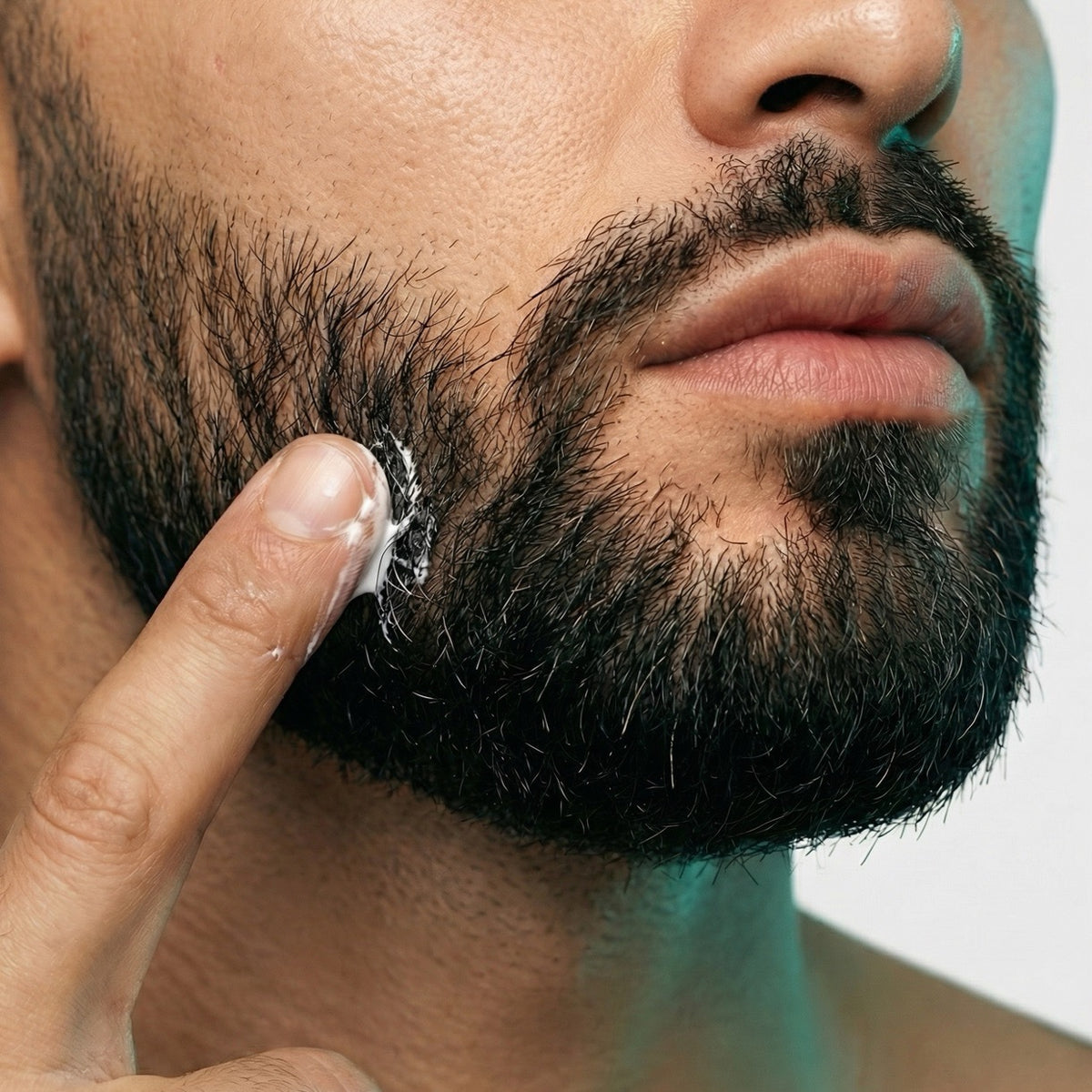 Bálsamo para barba con Minoxidil 20% Apolo